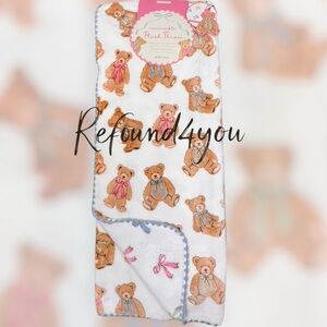 Envogue - ‘Teddy Bears’ Plush Reversible Throw. 60” x 70”. NWT. Firm! No offers!